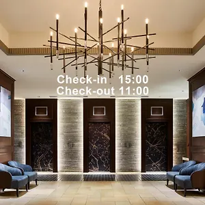 Mitsui Garden Shiodome Italia-gai - Токио